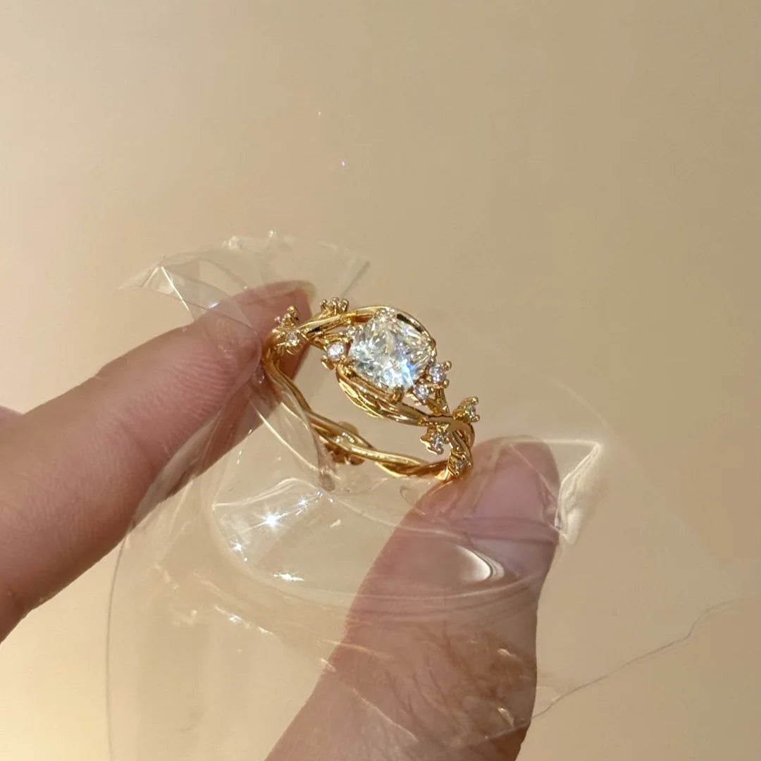 Square Diamond Vine - Wrapped Ring